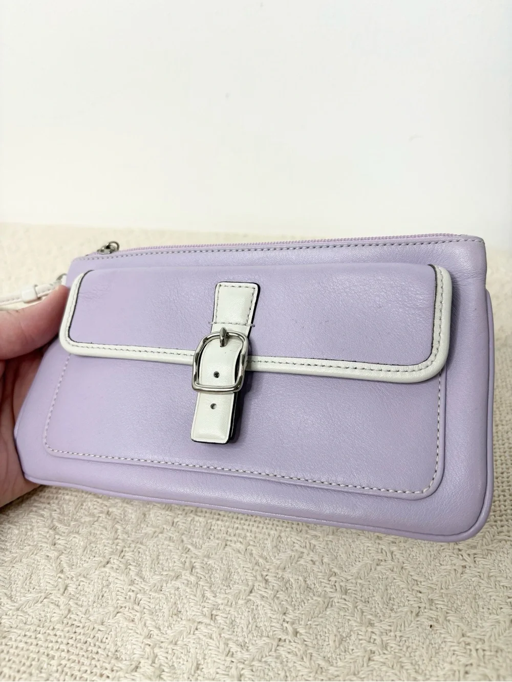 Y2K Vintage Coach Hamptons Large Skinny Wristlet 7734 Lilac Leather Two Tone